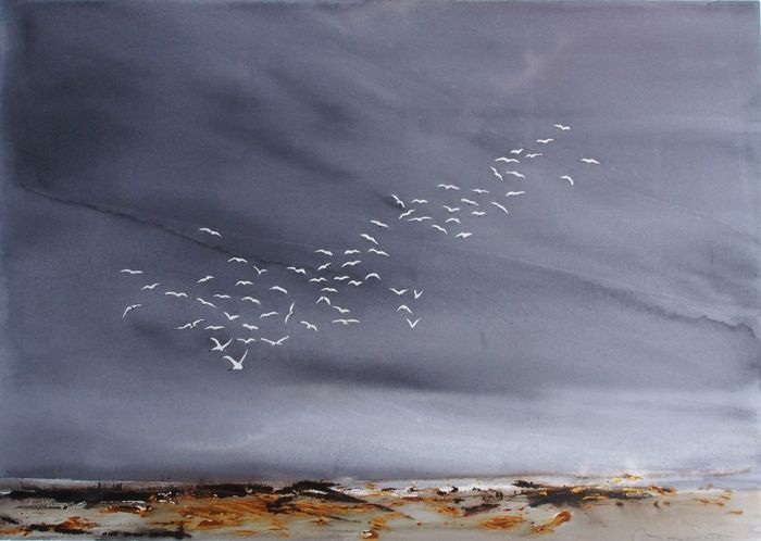 Hvide fugle mod uvejrshimmel - 50 x 70 cm